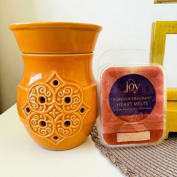 Joy Mangano Forever Fragrant Electric Wax Warmer Pumpkin - Picture 1 of 7